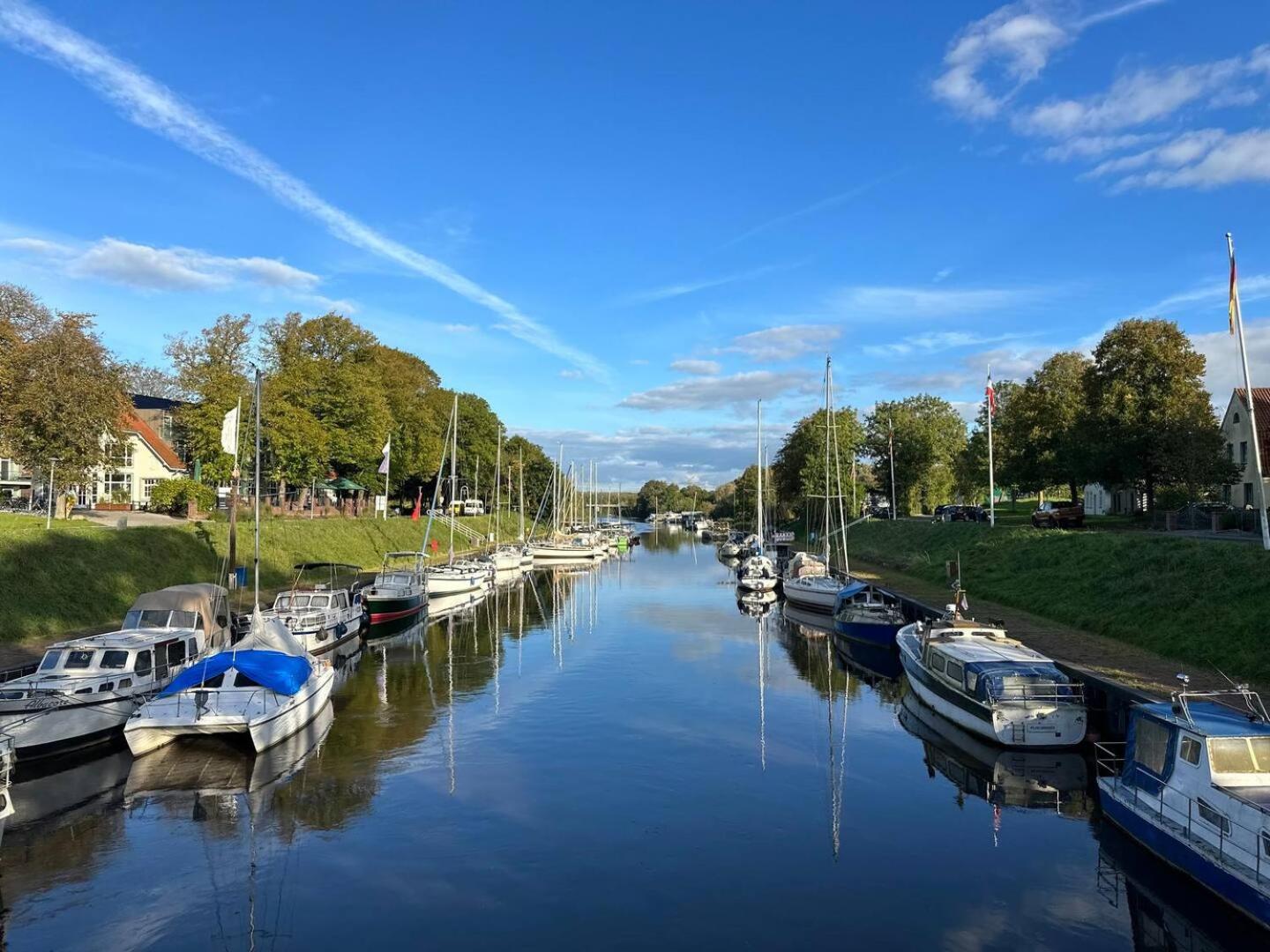 Garten-Wohnung Am Hafen Von Whv Wilhelmshaven Extérieur photo