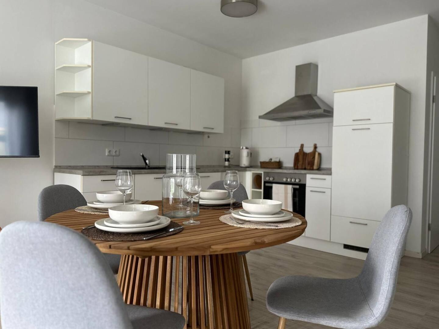 Garten-Wohnung Am Hafen Von Whv Wilhelmshaven Extérieur photo